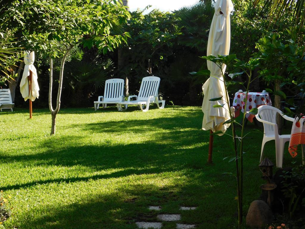 Villa Delle Vacanzeフィウメフレッド・ディ・シチーリア エクステリア 写真