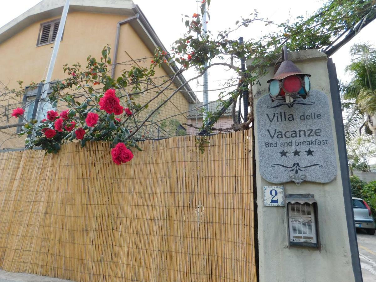 Villa Delle Vacanzeフィウメフレッド・ディ・シチーリア エクステリア 写真